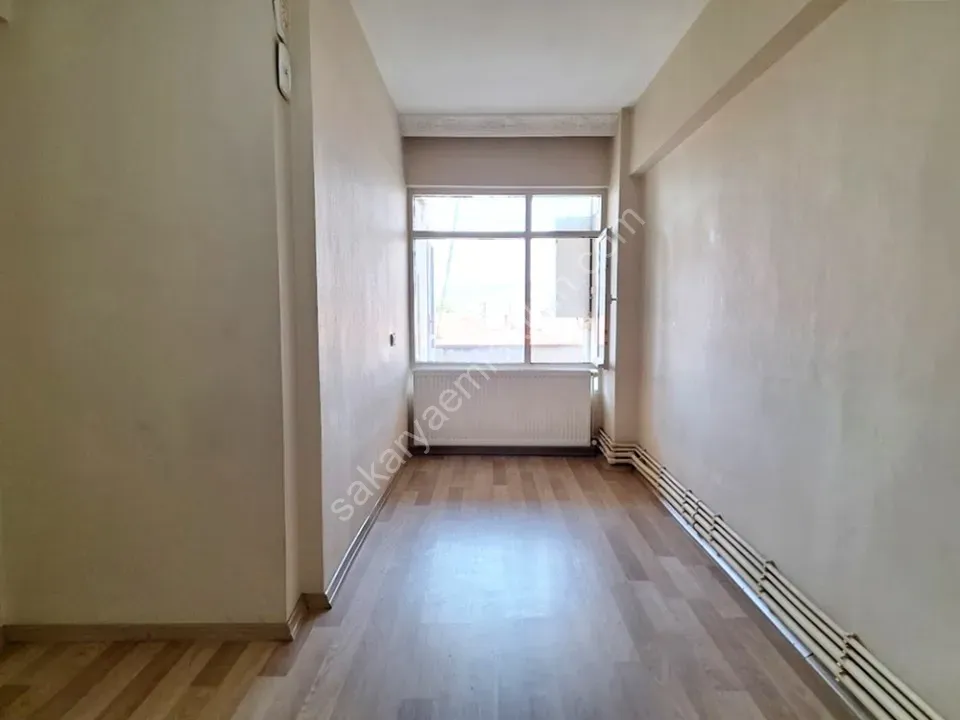 SAKARYA ADAPAZARI MERKEZDE SATILIK 3+1 DAİRE