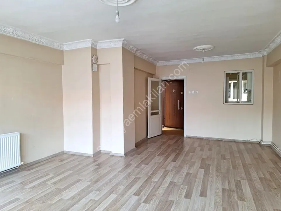 SAKARYA ADAPAZARI MERKEZDE SATILIK 3+1 DAİRE