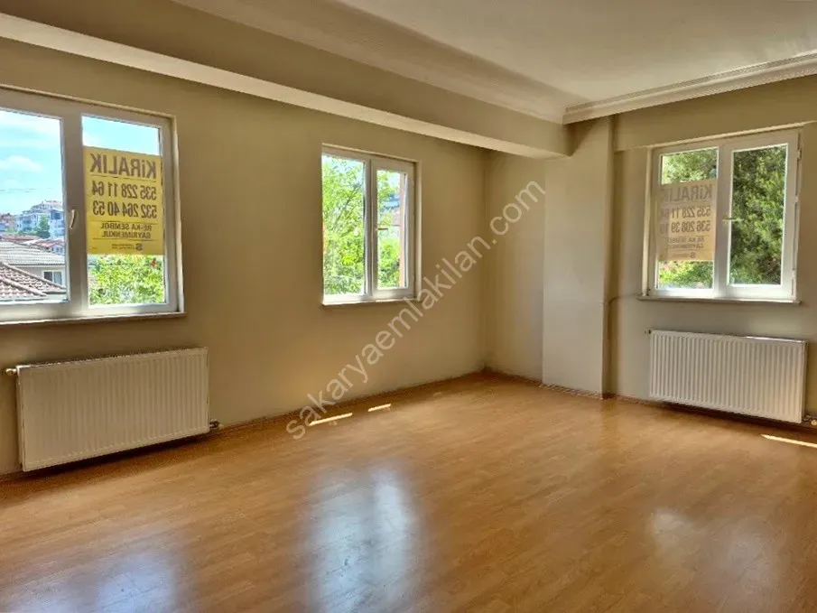 SERDİVAN MERKEZDE KİRALIK 3+1 DAİRE