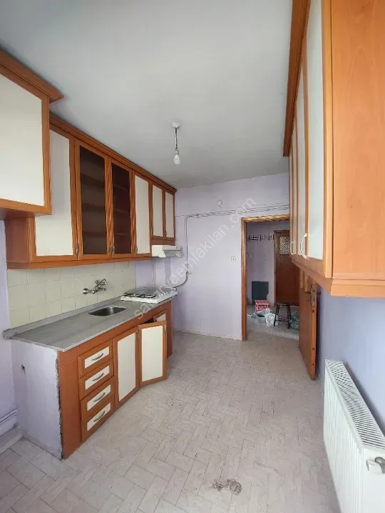 YILDIZ GAYRİMENKUL'DEN PATATES HALİ IŞIKLARINDA KİRALIK DAİRE